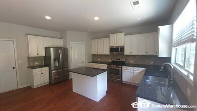 2851 Summit Valley Dr in Dacula, GA - Building Photo - Building Photo