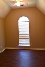 6871 Wrigley Dr in Cordova, TN - Building Photo - Building Photo