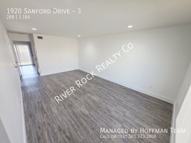 1920 Sanford Dr in Little Rock, AR - Building Photo - Building Photo