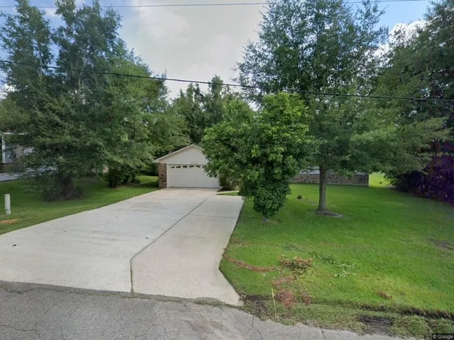 1025 Eastview Dr in Madisonville, KY - Building Photo - Building Photo