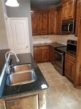 640 Kimbrough St in White Settlement, TX - Foto de edificio - Building Photo