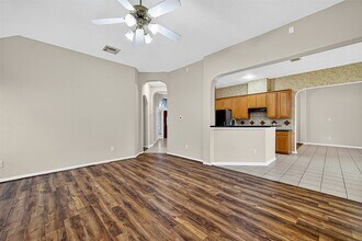 4014 Shoreview Ln in Missouri City, TX - Building Photo - Building Photo