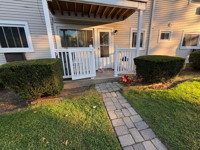 67 Adams Rd, Unit D1F