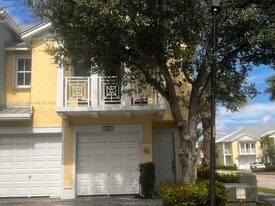 7480 NW 114th Path in Medley, FL - Building Photo