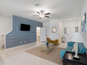 14406 Editors Note St in Sun City Center, FL - Building Photo - Building Photo