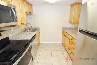 5740 S 900 E in Murray, UT - Building Photo - Building Photo