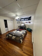 857 Beacon St, Unit 2 in Boston, MA - Building Photo - Building Photo