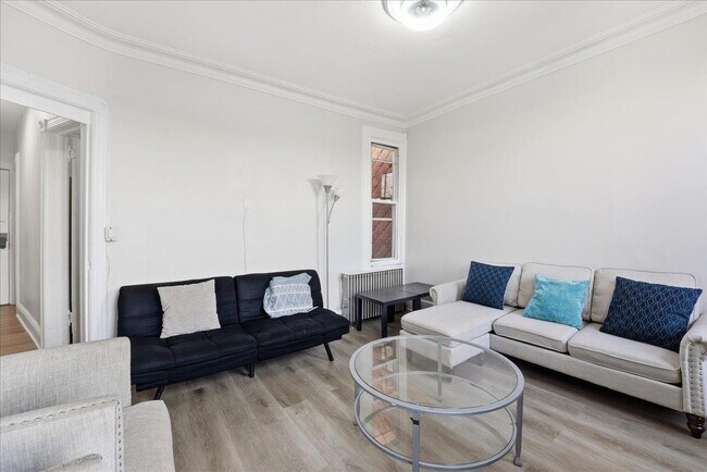 335 47th St in Union City, NJ - Building Photo - Building Photo