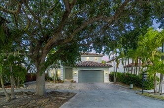 6425 SW 164th Ave in Miami, FL - Building Photo - Building Photo