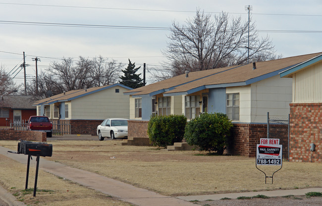 6502 Avenue S in Lubbock, TX - Building Photo - Building Photo