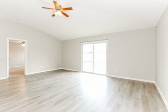 3388 Volley Dr in Jacksonville, FL - Building Photo - Building Photo