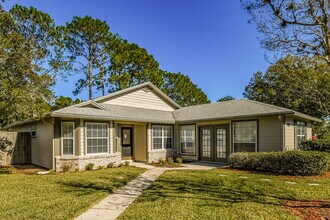 8857 Spring Harvest Ln E in Jacksonville, FL - Building Photo - Building Photo