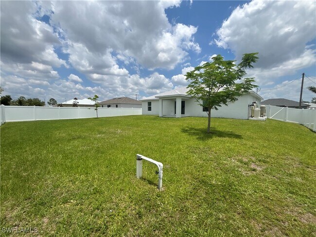 property at 3214 NE 14th Pl