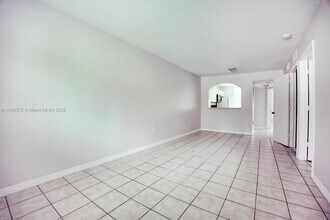 3398 NE 9th Dr in Homestead, FL - Building Photo - Building Photo