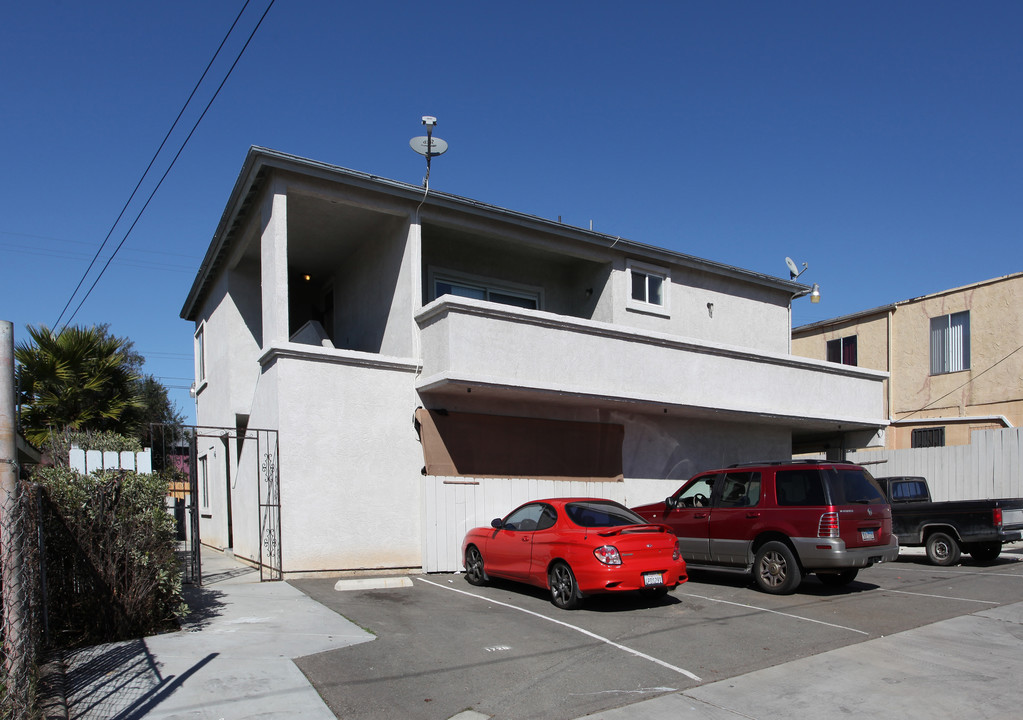 1720 E 4th St in National City, CA - Building Photo