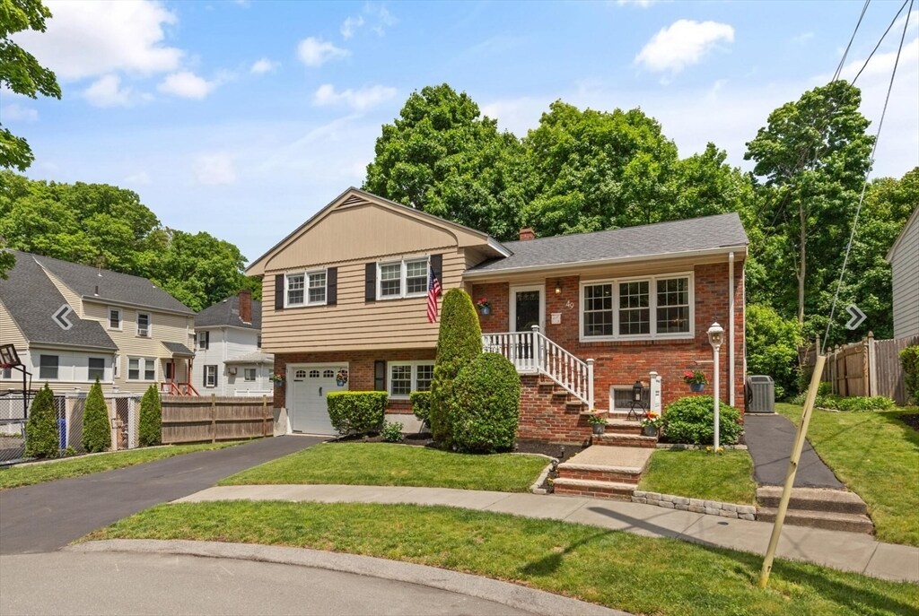 49 Lillian Rd in Malden, MA - Building Photo