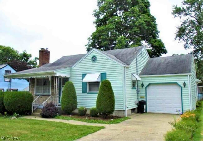 property at 2239 Renwick Dr