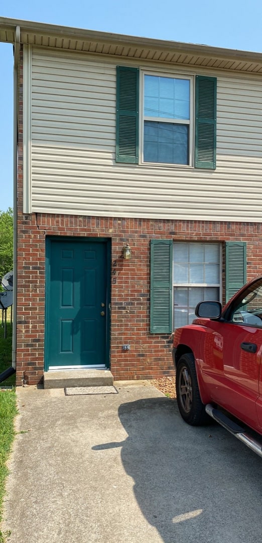 property at 245 State Line Rd