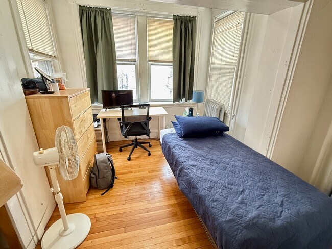 50 Chester St, Unit 5 in Boston, MA - Building Photo - Building Photo