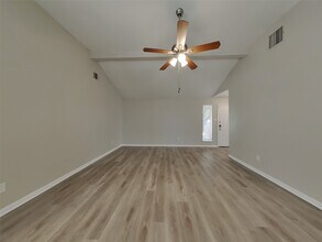 3815 Shadow Trail in Houston, TX - Building Photo - Building Photo