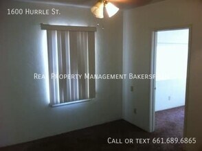 1600 Hurrle Ave in Bakersfield, CA - Building Photo - Building Photo