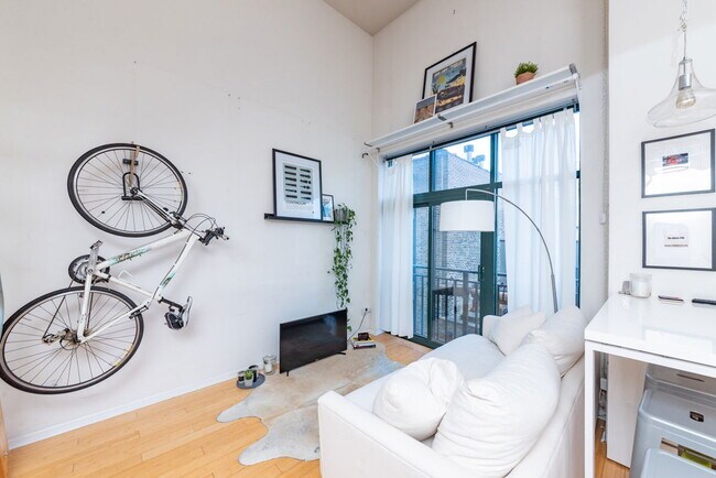 property at 400 W Ontario St