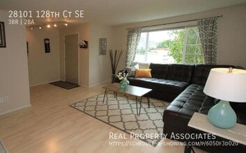 28101 128th Ct SE in Kent, WA - Building Photo - Building Photo