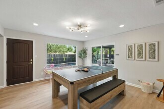 522 Flamingo Way, Unit SI ID1514821P in Duncanville, TX - Foto de edificio - Building Photo