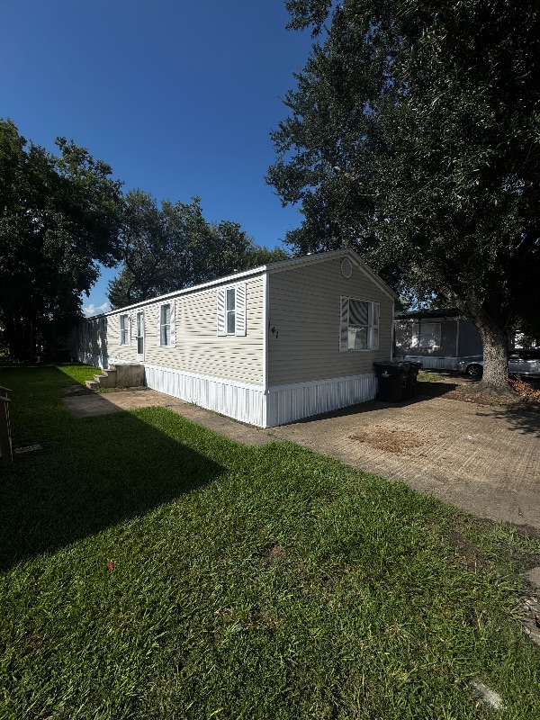 141 Fox Meadow Dr