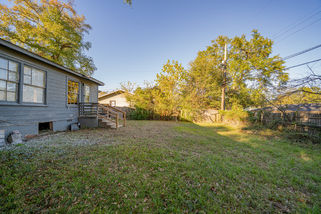 2216 S 12th St in Longview, TX - Building Photo - Building Photo