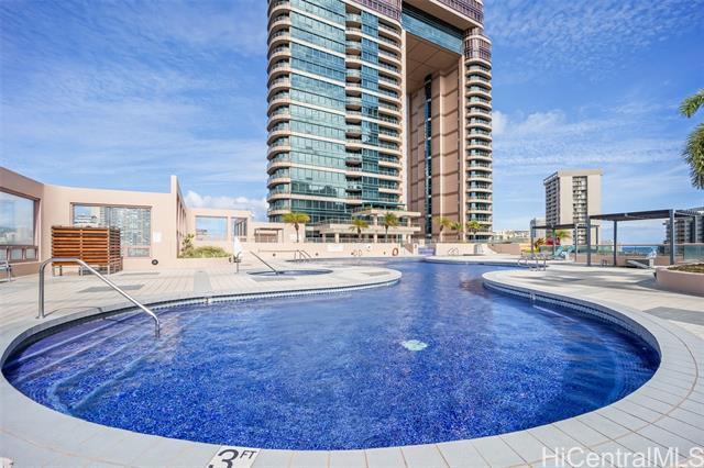 1888 Kalakaua Ave in Honolulu, HI - Building Photo - Building Photo