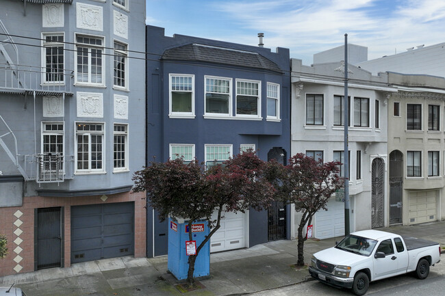 1635-1637 Chestnut St in San Francisco, CA - Building Photo - Building Photo