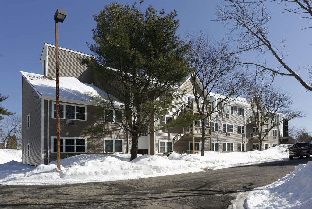 Centerville Woods 55+ Community Apartments | Beverly, MA Apartments For ...