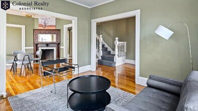 4 Haskell St in Boston, MA - Foto de edificio - Building Photo