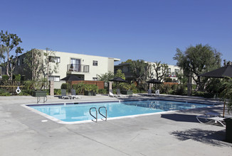 Shade Tree Apartments in Anaheim, CA - Building Photo - Other