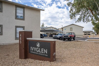 Ivyglen Apartments in Mesa, AZ - Foto de edificio - Building Photo