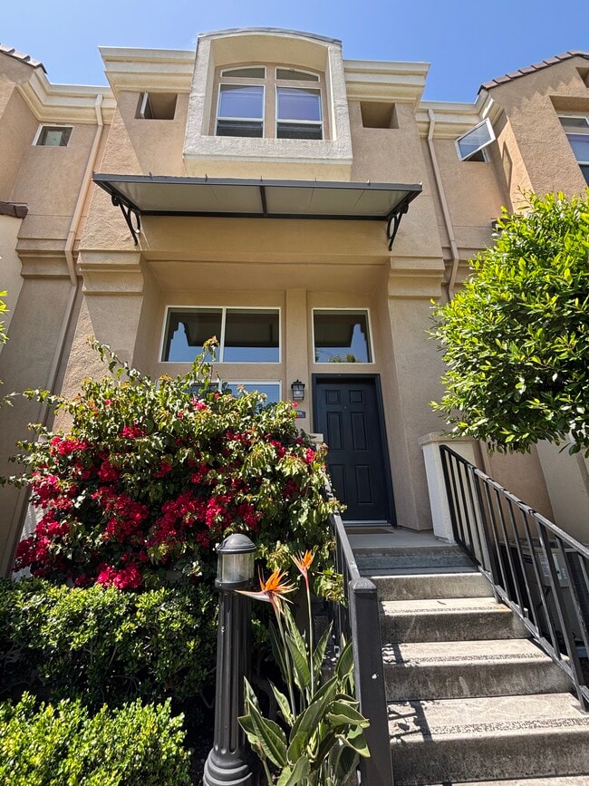 property at 180 Oberg Ct