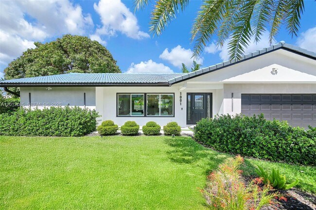 1001 NW 4th Ct in Boca Raton, FL - Building Photo - Building Photo