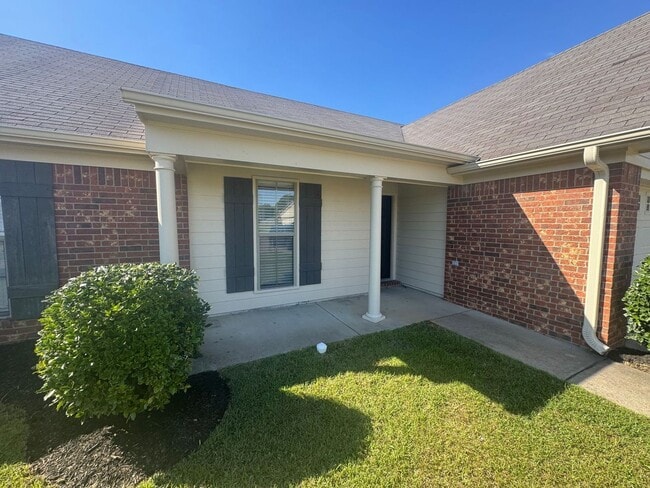8911 Rasco Hills Cove in Southaven, MS - Building Photo - Building Photo