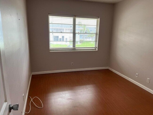 property at 114 Salisbury E