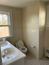 324 Claremont Ave, Unit 4 in Montclair, NJ - Building Photo - Building Photo