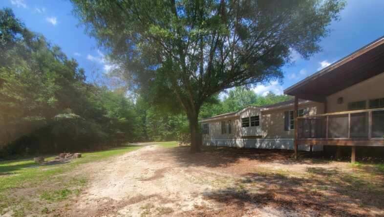 2034 Morning Glory St in Milton, FL - Building Photo