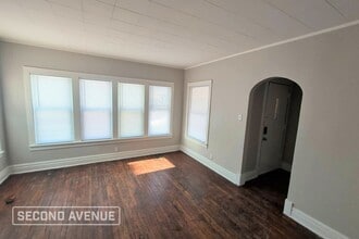 8725 S Bishop St in Chicago, IL - Building Photo - Building Photo