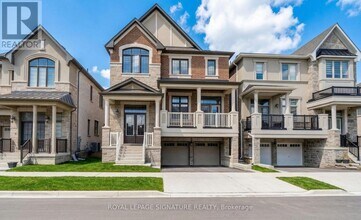 3255 Harasym Trl in Oakville, ON - Building Photo - Building Photo