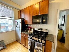 38 Newton St, Unit 1 in Boston, MA - Building Photo - Building Photo