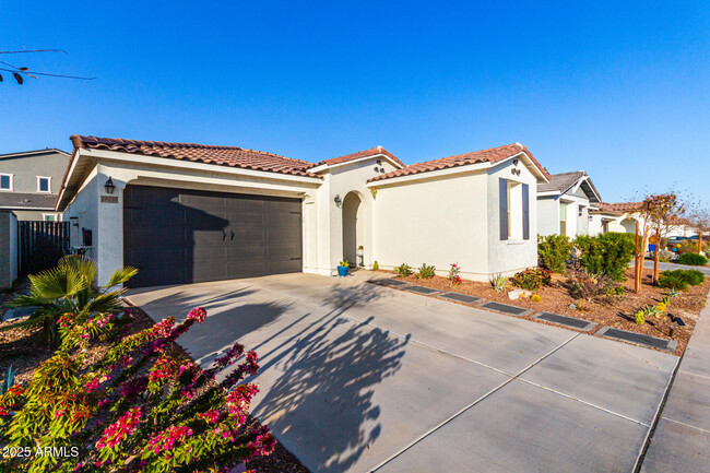 19756 W Roma Ave in Litchfield Park, AZ - Building Photo - Building Photo