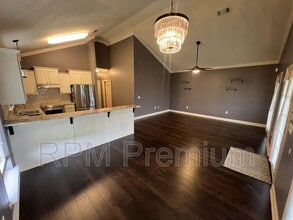 38035 Post Office Rd in Prairieville, LA - Building Photo - Building Photo