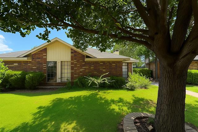 property at 2700 Clemson Cir