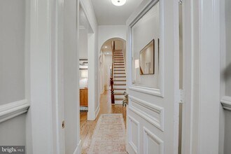 707 12th St NE in Washington, DC - Building Photo - Building Photo