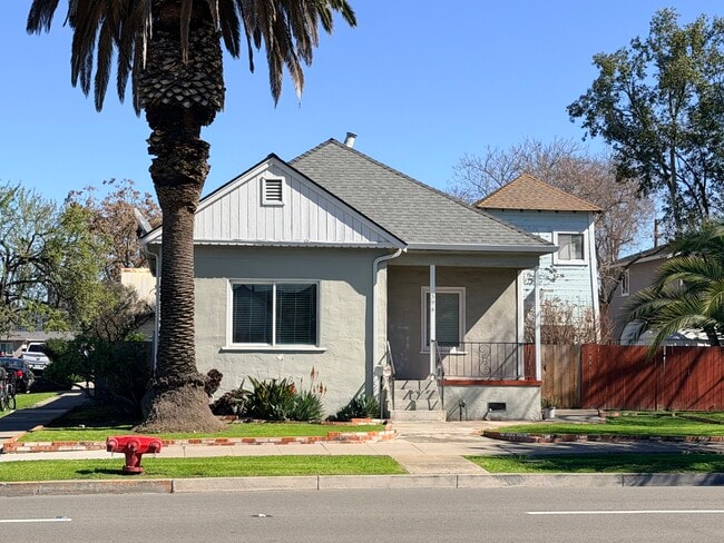 394 N Livermore Ave, Unit 394North Livermore, Unit 394North Livermore